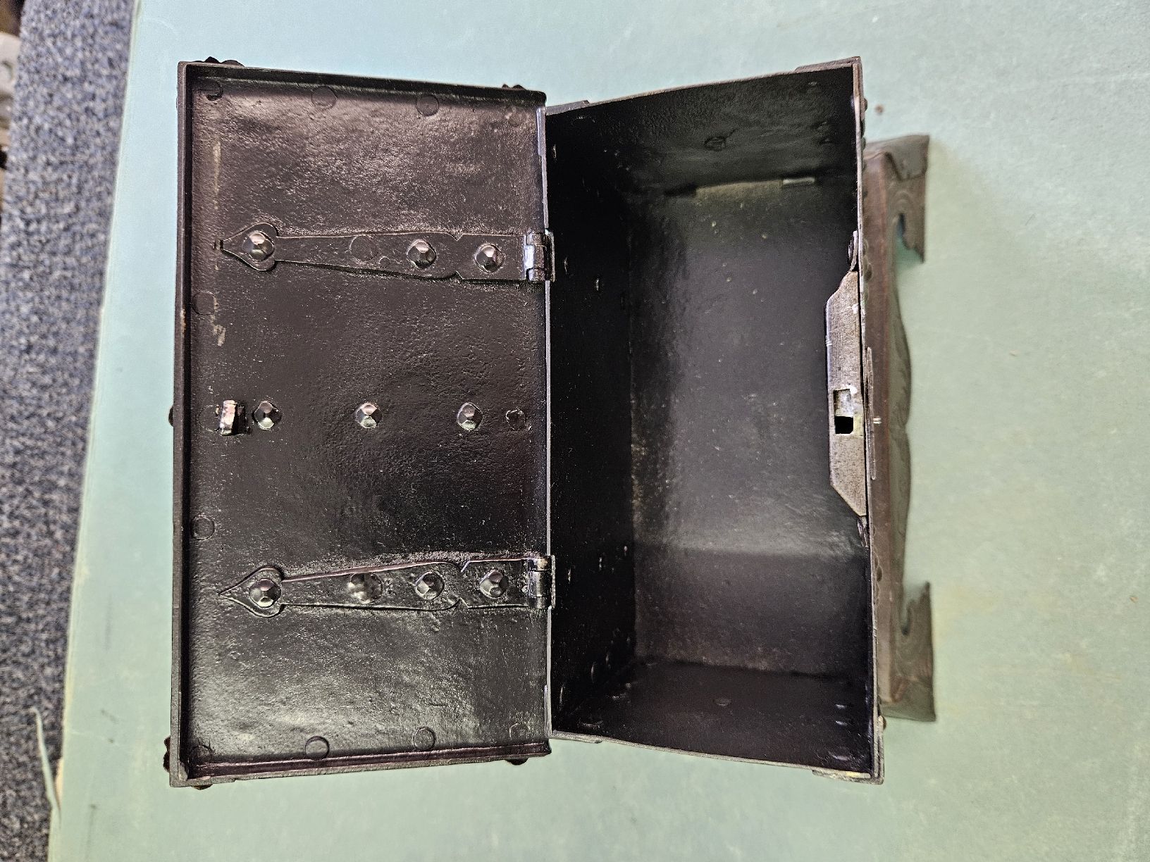 Cadenas: schloss trühli – D'occasion à Schwellbrunn par Omega-alpha 8