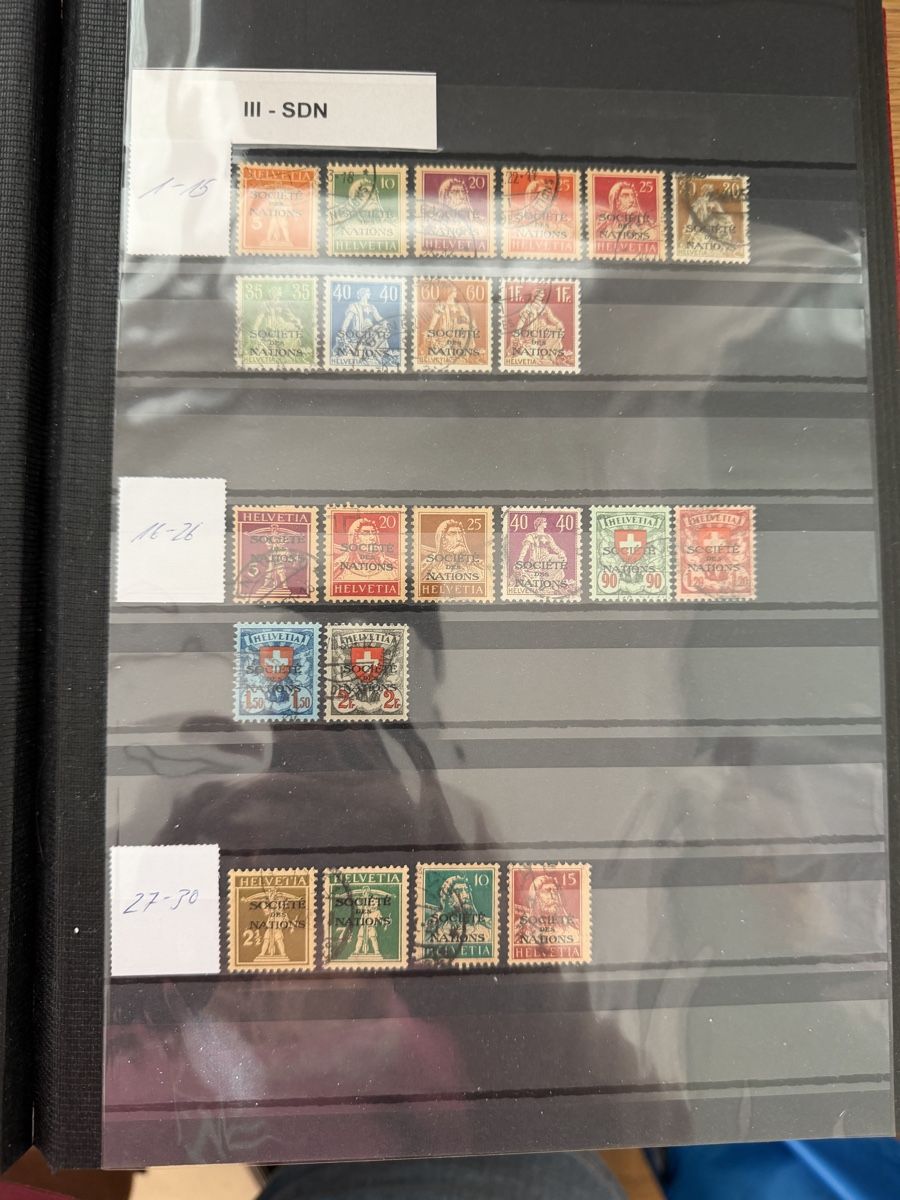 Tutti i francobolli: Album mit 16 Seiten Dienstmarken – Usato da Murgenthal venduto da Tina_4055 3
