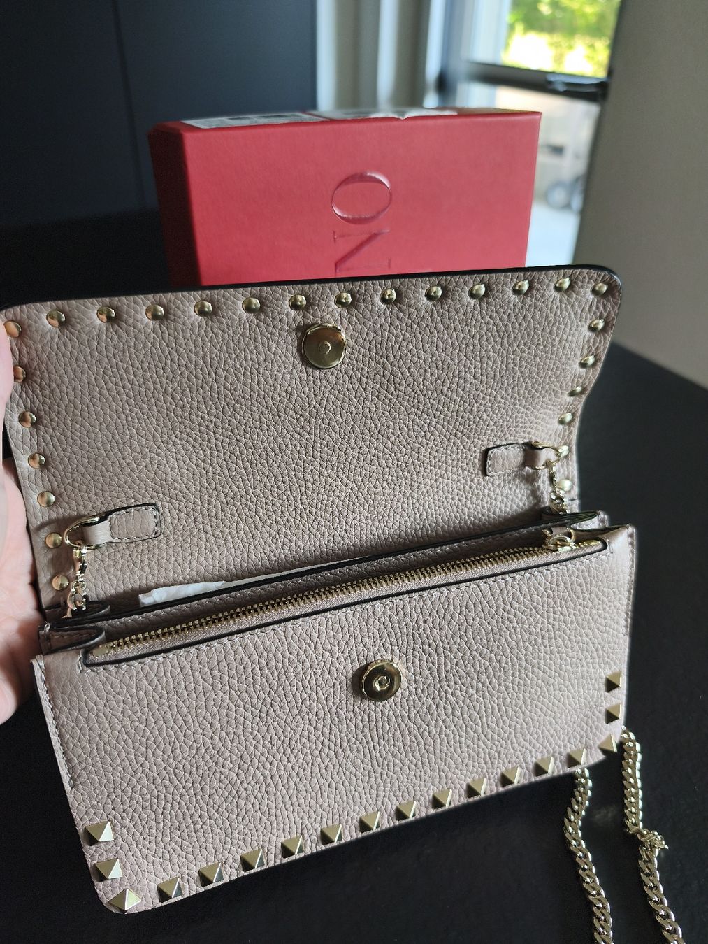 Valentino Borse da donna: Neuwertige Valentino Garavani Rockstud – Nuovo (secondo la descrizione) da Uznach venduto da Flower04 3