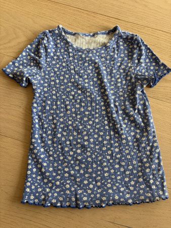 T-Shirt Mädchen Gr. 110 blau geblümt Rippstoff