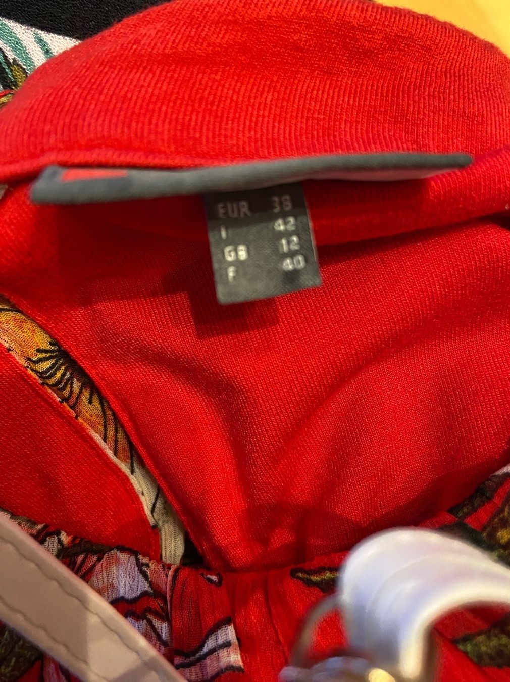 Vestiti: Robe Street One taille 38 – Usato da Neuchâtel venduto da lu7_9rs7 5