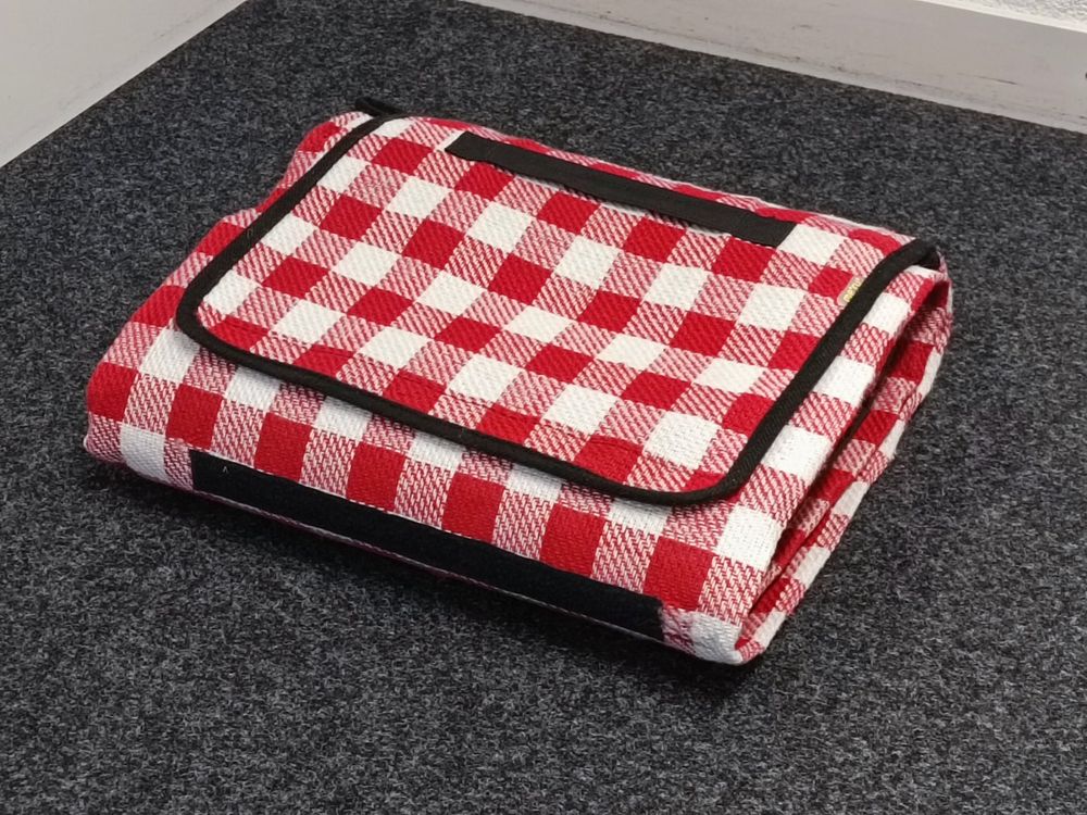 LOGOVISION Herr Der Ringe Picknick-Decke – 127x152 Cm, Wasserdichte Unterseite, Mit Tragegurt (offiziell Lizenziert)