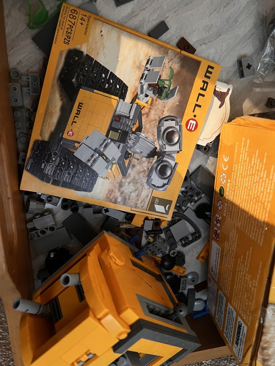 Lego Jeux de construction: WALL-E „LEGO“ – D'occasion à Thalwil par apudhelvetia 1