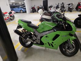 Kawasaki Ninja ZX-9R