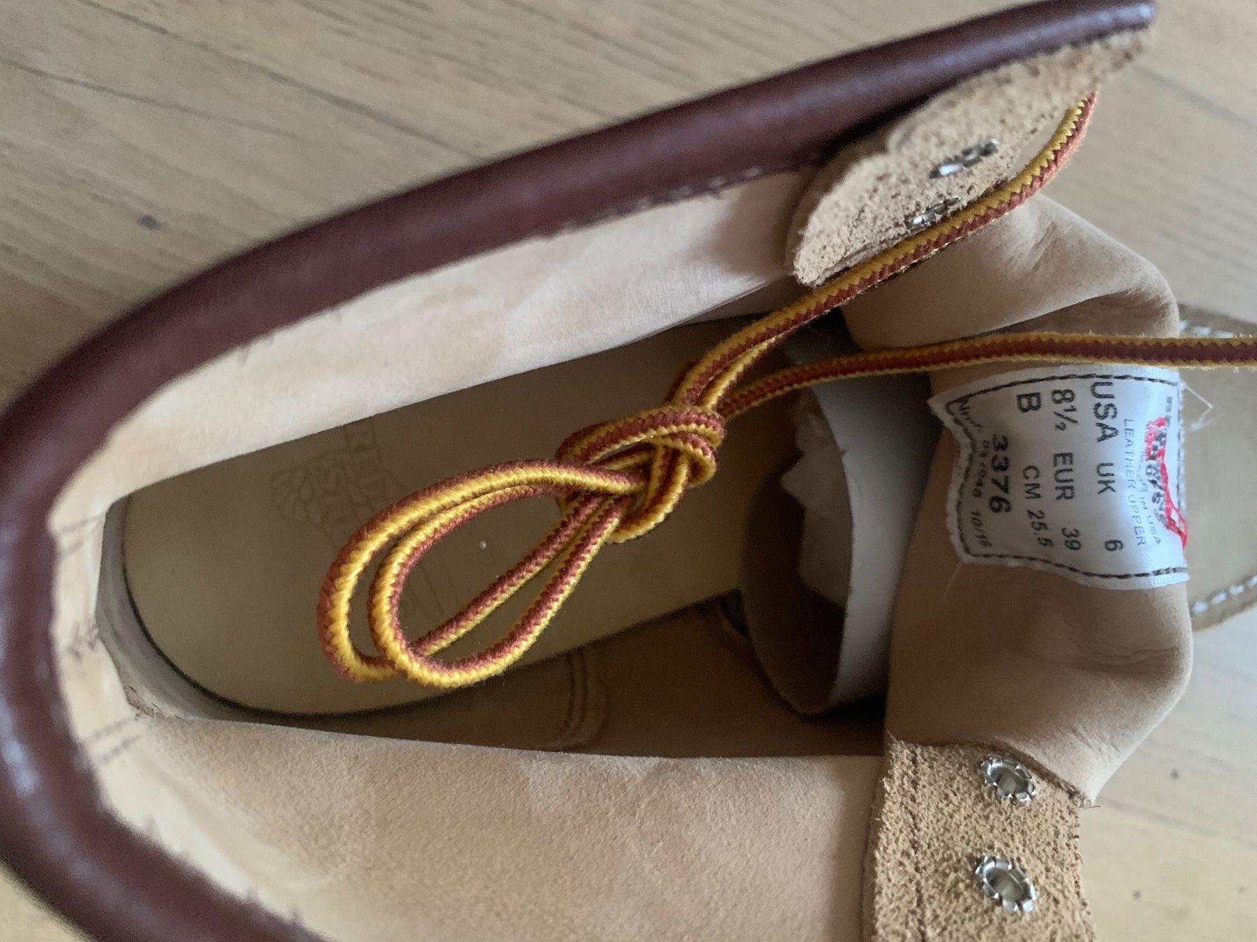 Scarpe da donna: Red Wing Moc Toe Boots Beige Suede 37 New – Nuovo (secondo la descrizione) da Kilchberg ZH venduto da RebeccaPhilipp 5