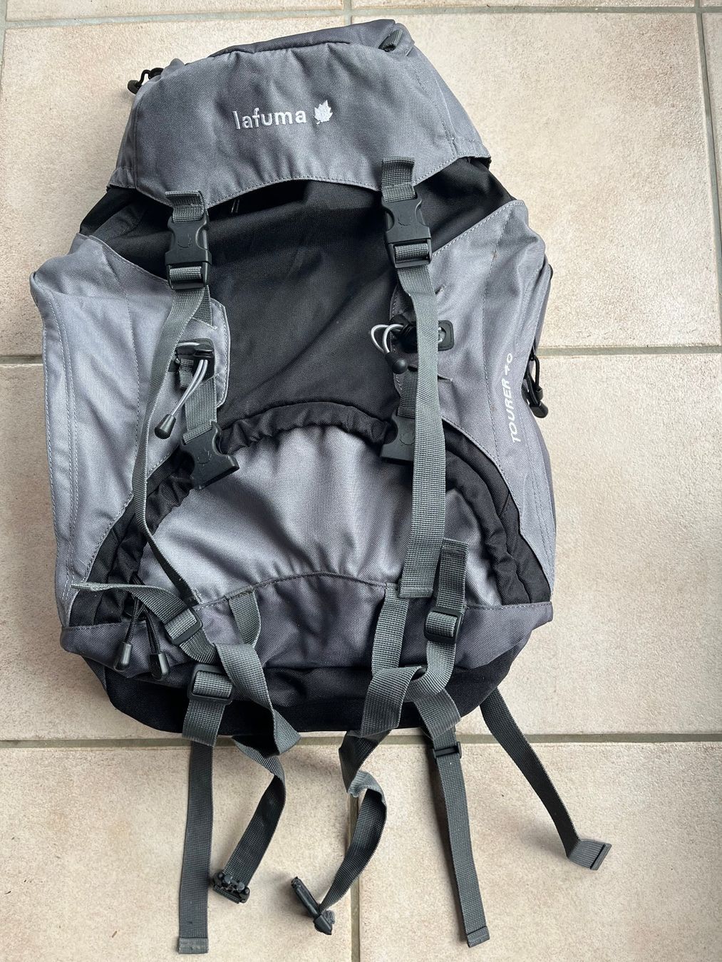 Lafuma Zaini: Rucksack "lafuma TOURER 40" – Usato da Rengg venduto da ecilainruh