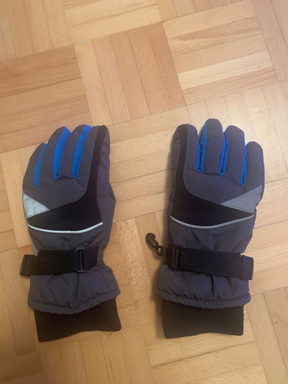 3M Guanti: Kinder Ski Handschuhe / Kid's Ski Gloves – Usato da Zürich venduto da lenchen5