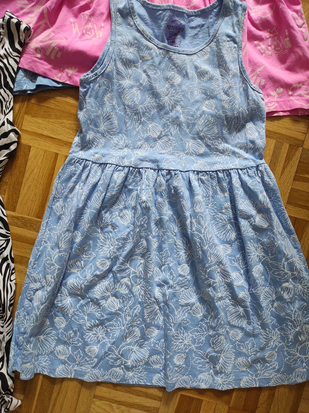 Vestiti & Gonne: 4 Robes de cotton t.128-134 cm – Nuovo (secondo la descrizione) da Renens VD venduto da cla_7zv5 4