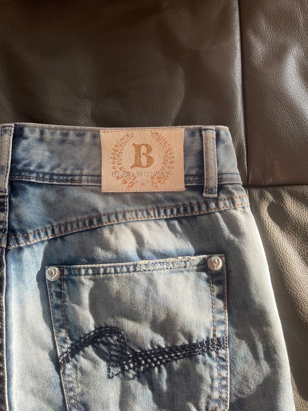 Jeans: Blue Monkey Ripped Jeans – Usato da Spiegel b. Bern venduto da KingVon 4