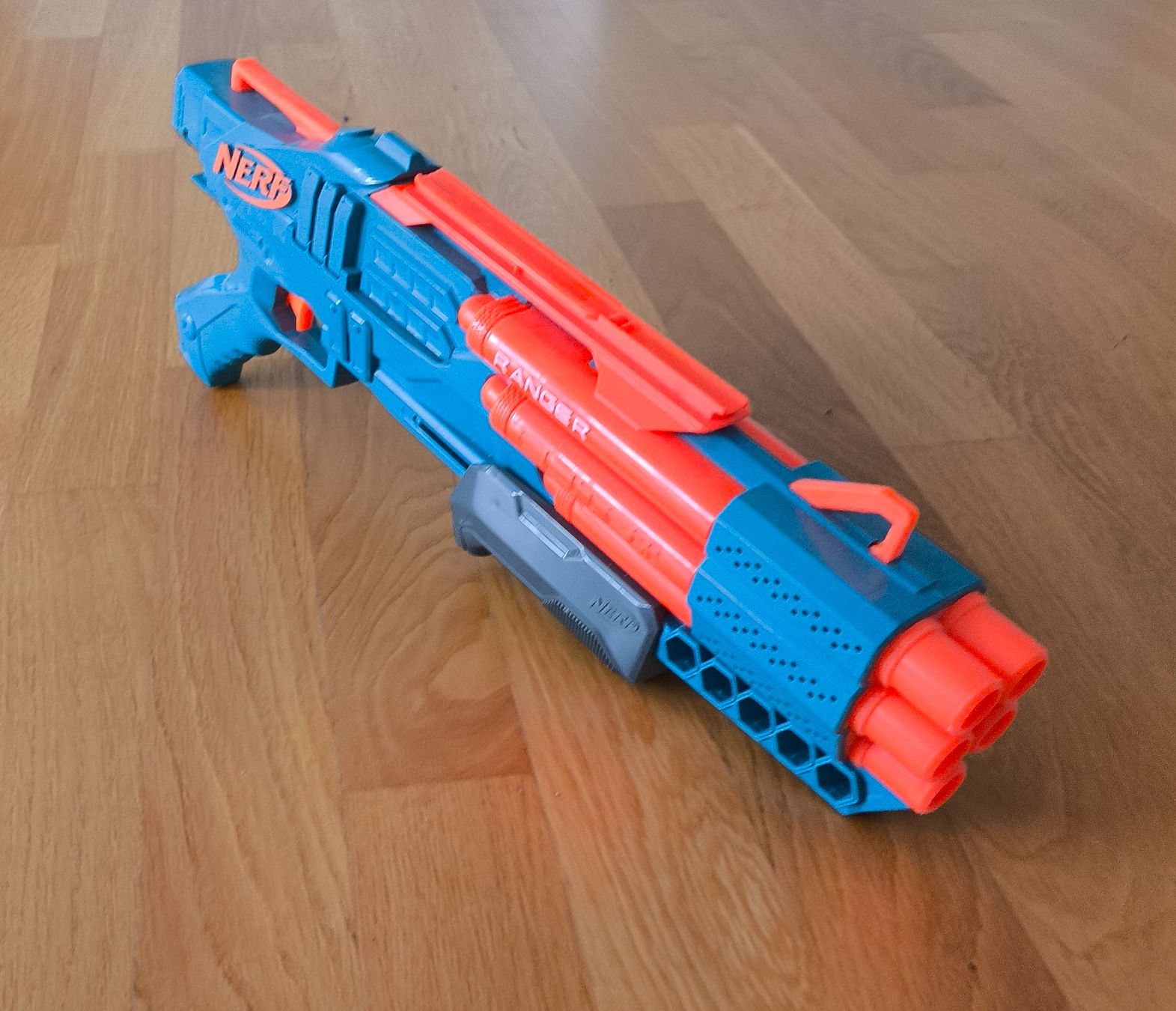 Nerf Giocattoli: Nerf Elite 2.0 Ranger PD-5 Blaster – Usato da Arbon venduto da Laszlo.Novak 1