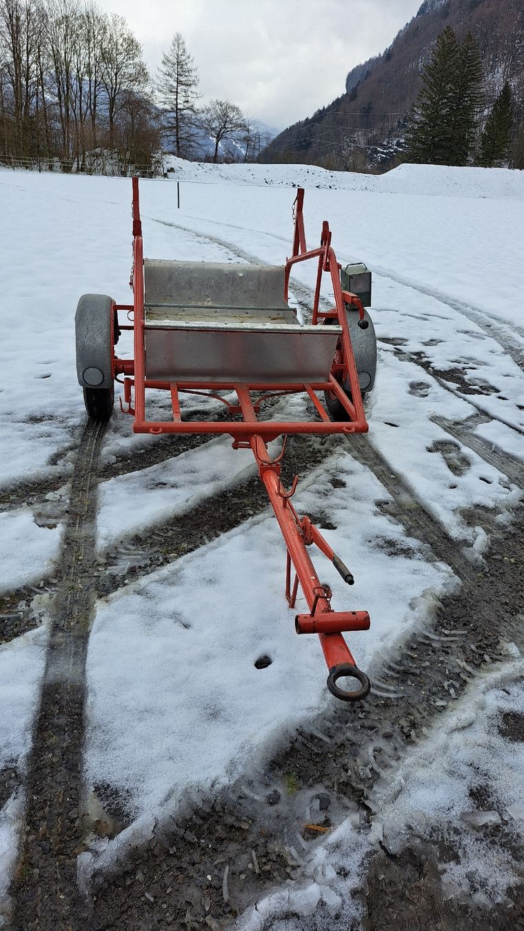 Rimorchi: Ehemaliger Schlauchwagen – Usato da Unterbach BE venduto da Wandel 2