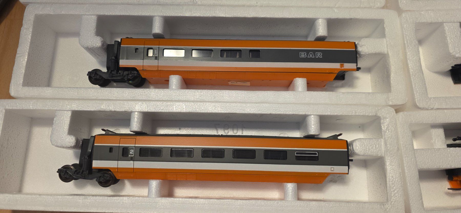 Lima Modellini di ferrovie: Lima TGV 8 teilig H0/DC Digital – Usato da Hochfelden venduto da Danizh0 2