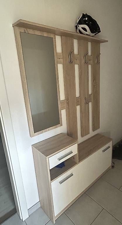 Porte manteau: Garderobe 2-teilig – D'occasion à Buchs AG par ach_gkf9
