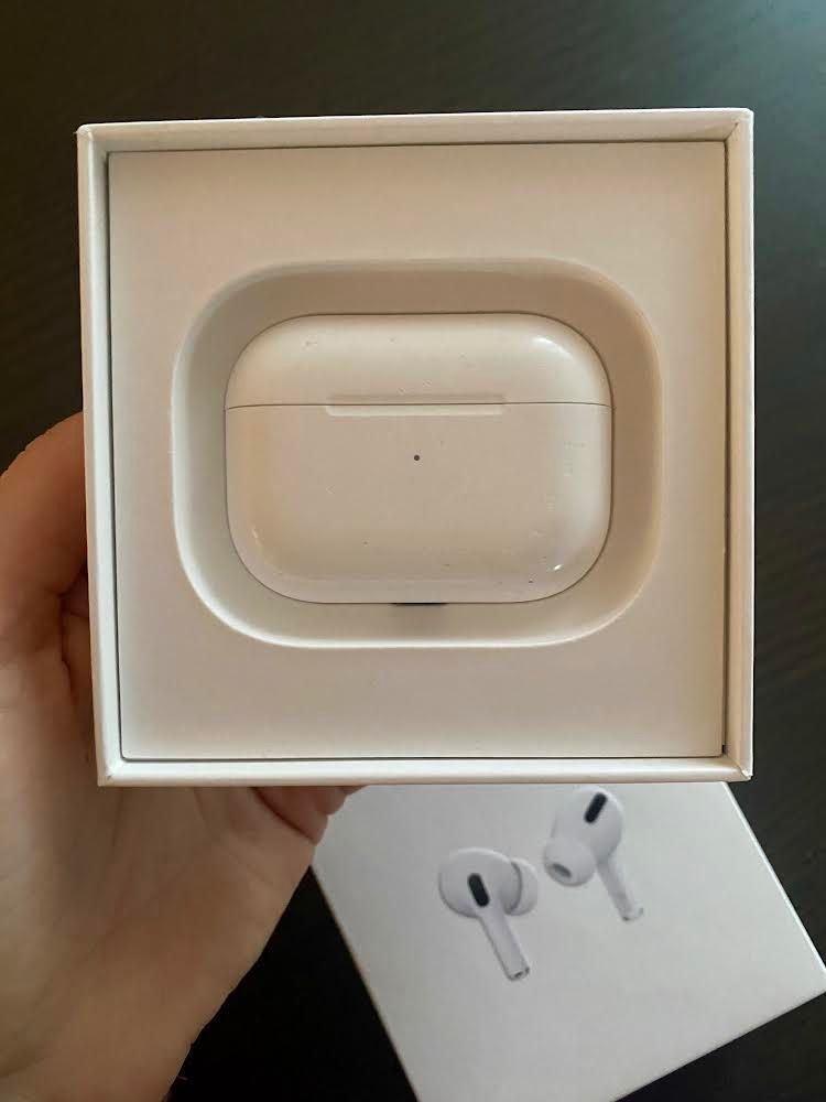 Apple Kopfhörer: Airpods Pro (1. Generation) – Defekt aus Zürich von  1