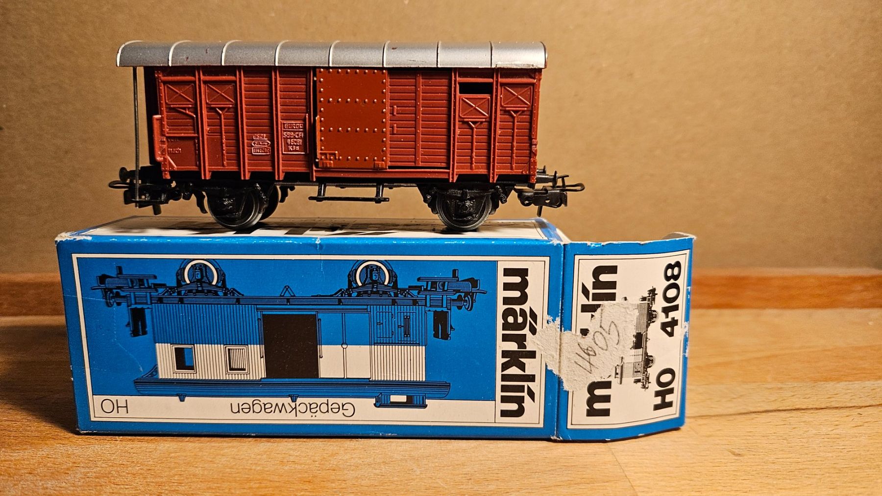 Märklin Modellini di ferrovie: Märklin H0 Güterwagen 4605 – Usato da Brüttelen venduto da frediwellensitich 1