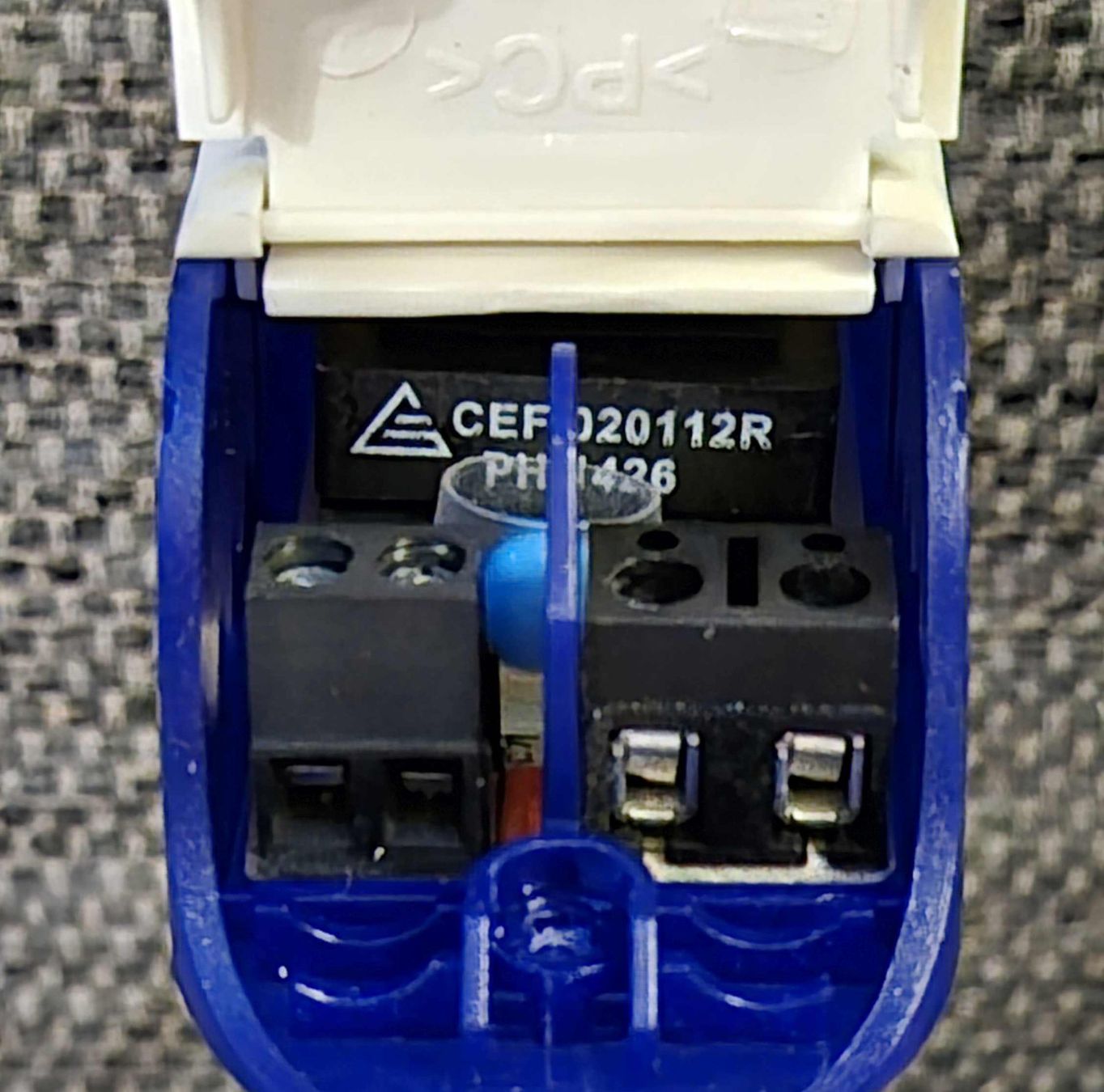 Componenti elettronici: Elektronischer Beleuchtungstransformator 11.8 V / 60 VA – Usato da Gretzenbach venduto da swisssanuk 2