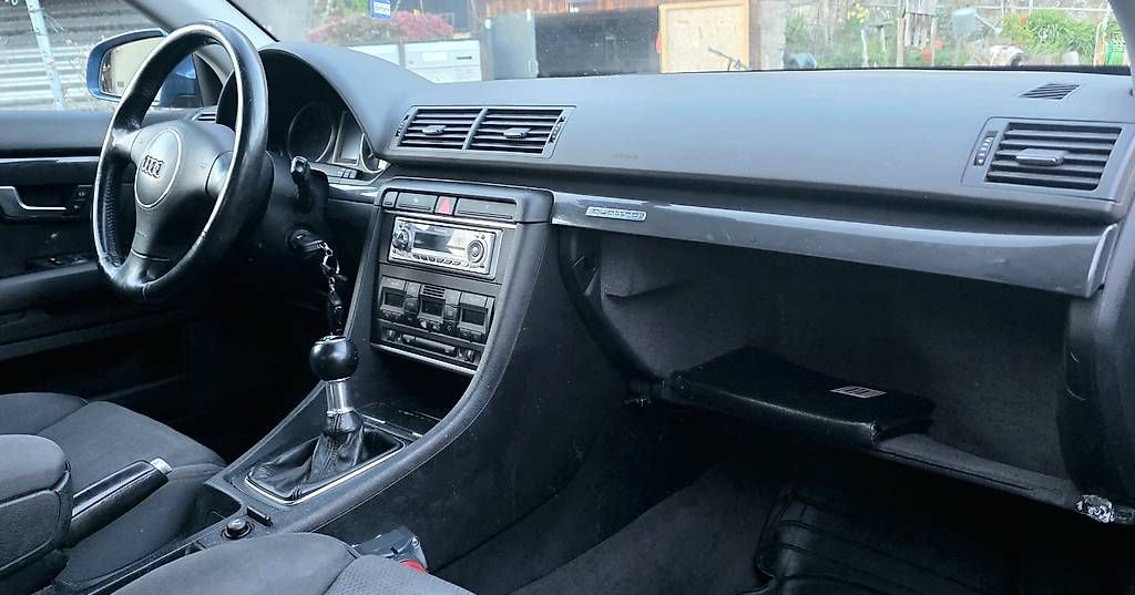 Automobili: Audi A4 1.8t quattro Limo  – Usato da Heiligkreuz (Mels) venduto da Beyond-Auto 6