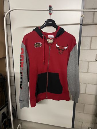 Herren Hoodie Mitchell & Ness Chicago Bulls rot/grau M