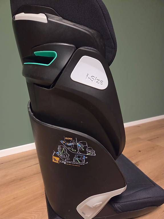 Seggiolini per auto: Maxi Cosi Kore Pro i-Size neuwertig – Usato da Ruswil venduto da Pinkgirl_11 1