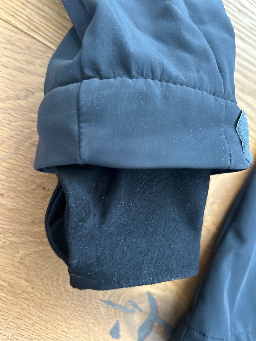 Giacche: Damen Softshelljacke schwarz WILDROSES 42 – Usato da Grub AR venduto da DukeStatham 5