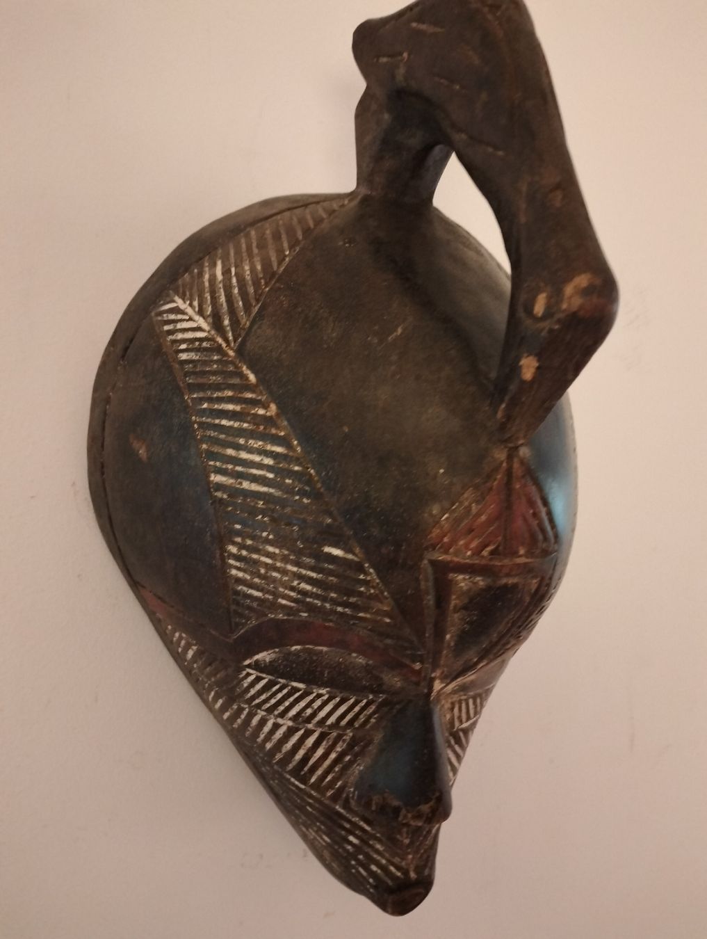 Arte internazionale: Alte Afrikanische Maske – Usato da Wil SG venduto da die-wohnung 2