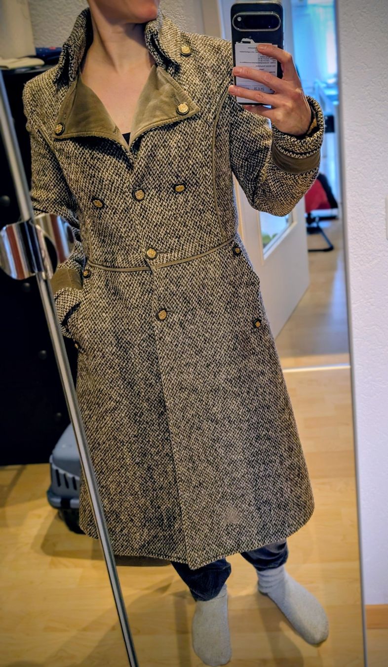 Dolce & Gabbana Cappotti: Mantel von dolce&gabbana XS – Usato da Egg b. Zürich venduto da ana_5xpl 1