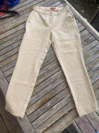 Hose von Guess Grösse XS