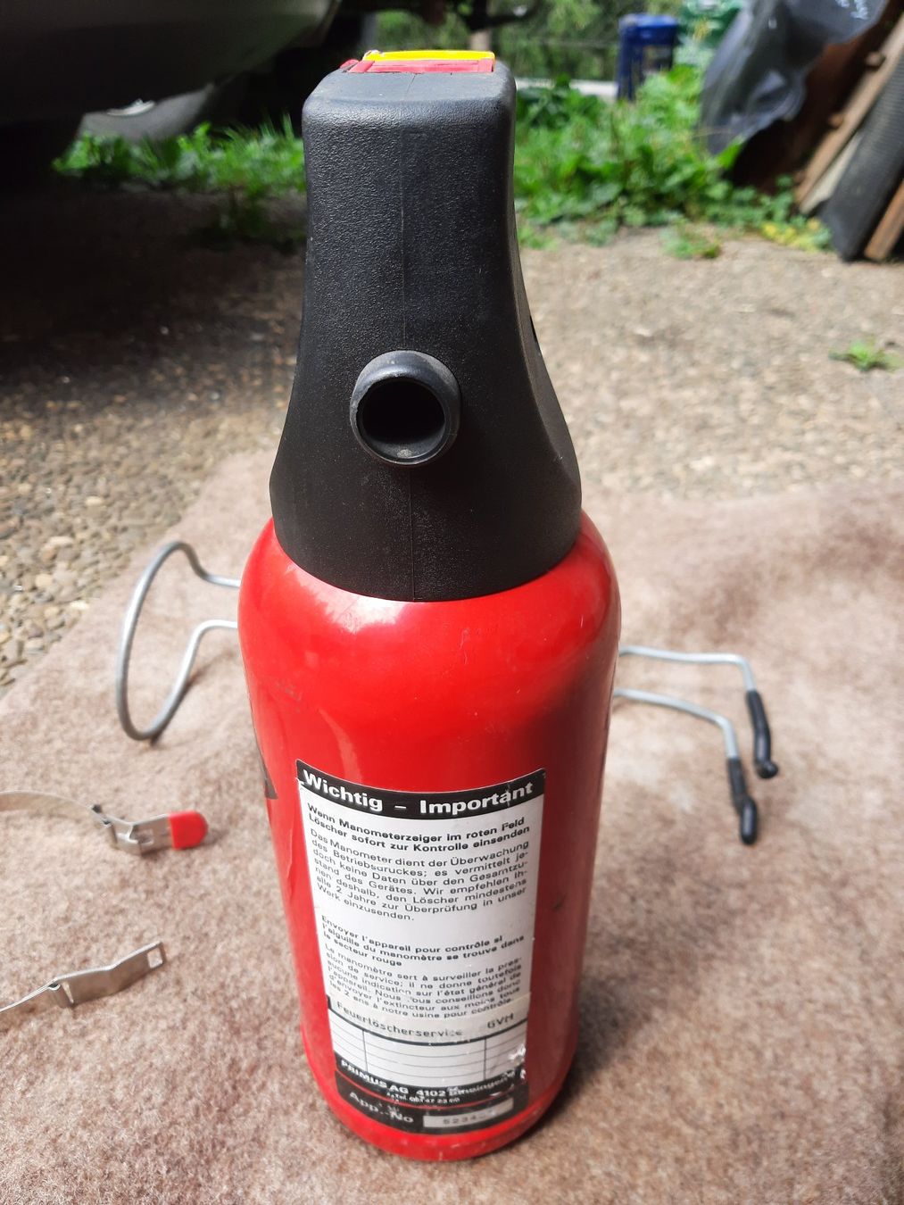 Feuerlöscher: Auto/Camping/Boot Feuerlöscher – Neu (gemäss Beschreibung) aus Achseten von Wenggi 4