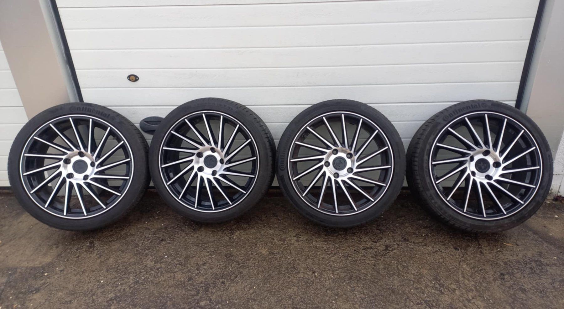 BMW Pneumatici & Ruote complete: Ensemble de roues 225-40-18.Pour BMW – Usato da Moutier venduto da Hannibal20