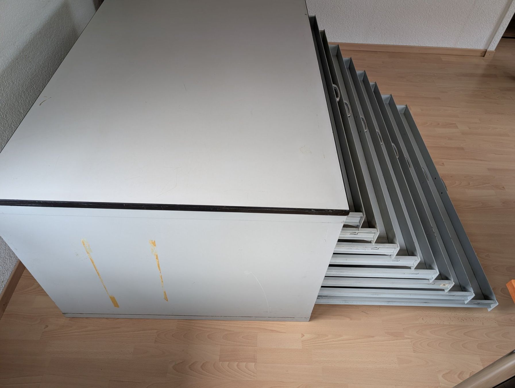 Armoires: Planschrank Metall – D'occasion à Aarburg par Dka 2