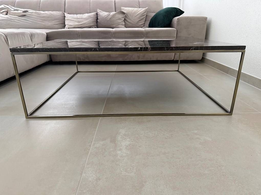 Tables: Couchtisch Marmor und Altmessing Optik – D'occasion à Wohlen AG par van_l9kx 3