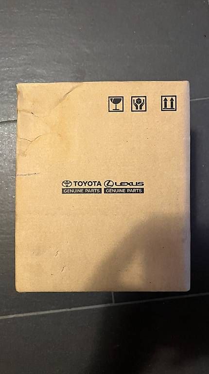 Toyota Tutti pezzi di ricambio auto: Original Toyota Kraftstofffilter 23300 0L032 – Usato da Basel venduto da Hangman776 1
