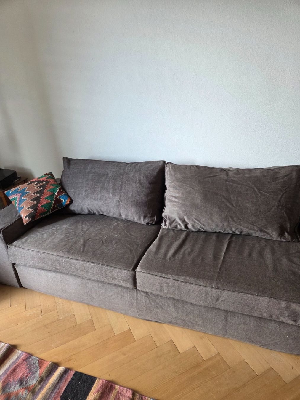 Ikea Divani: KIVIK 3-er Sofa (Ikea) Sehr guter Zustand – Usato da Zürich venduto da ninaschmo