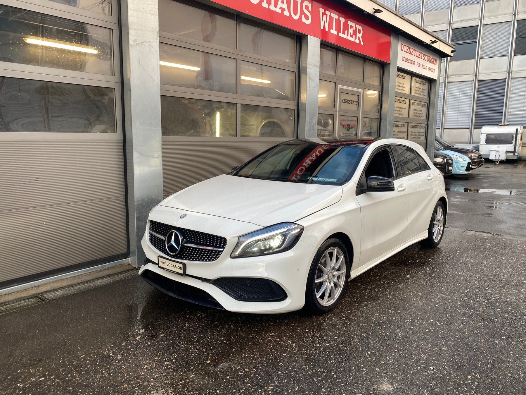 Mercedes-Benz Automobili: Mercedes-Benz A 180 BlueEfficiency Edition – Usato da Biel/Bienne venduto da AS24