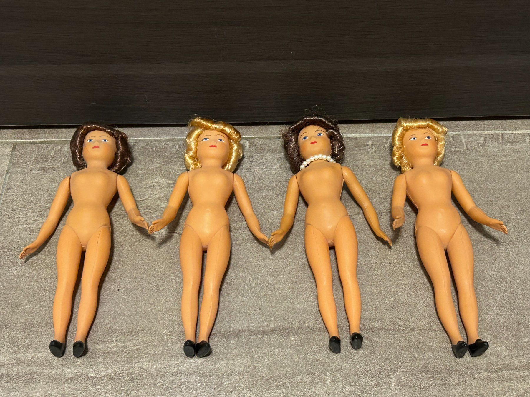 Poupées: Vintage Dolls celluloid – D'occasion à Lausanne par Retro-geek