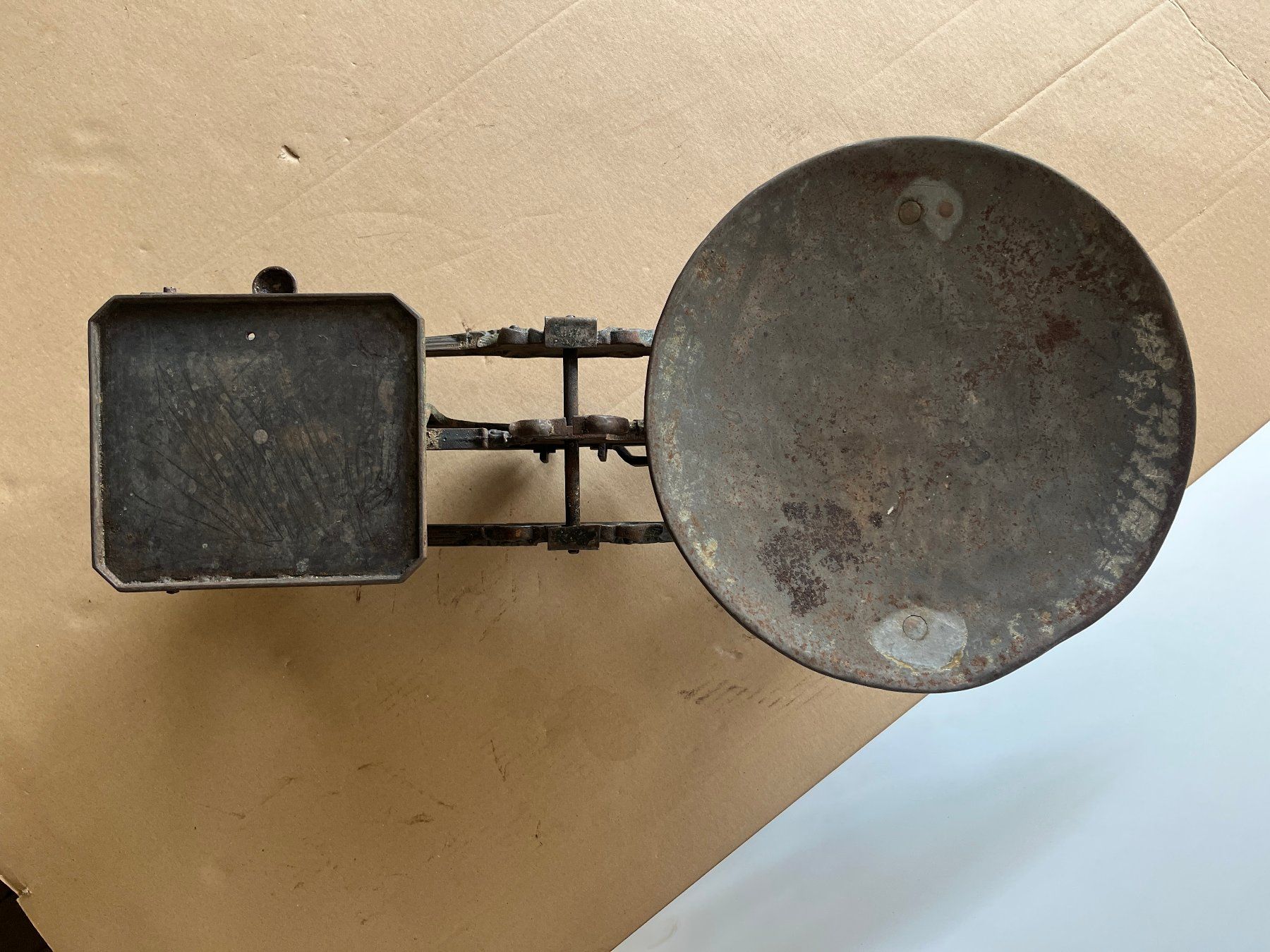 Bilance e pesi: Waage Marktwaage antik – Usato da Unterkulm venduto da esco 4