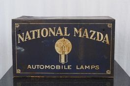 Mazda Ersatzteillampenregal Original USA