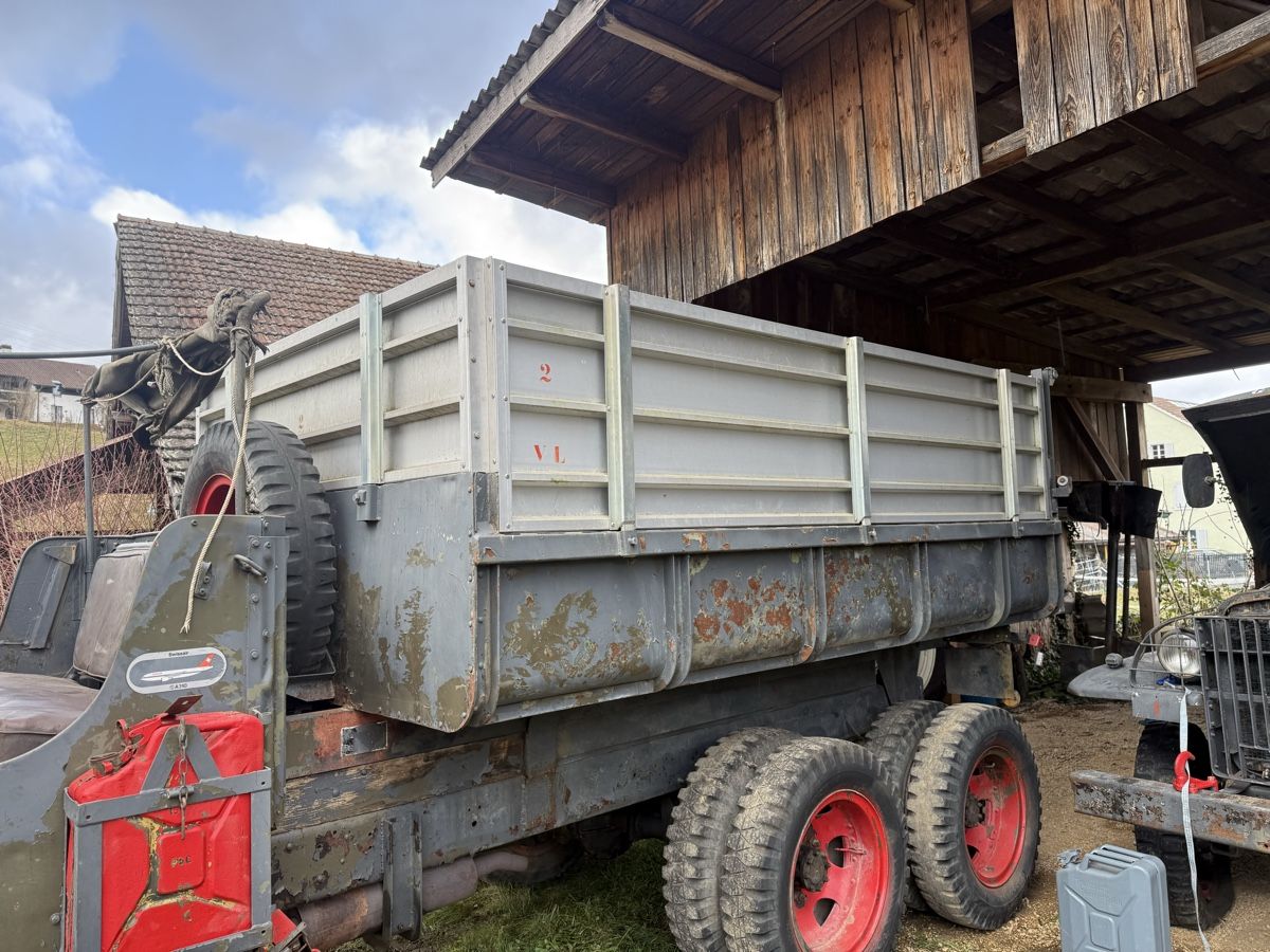 Autoribaltabili: Aufsteckwände – Usato da Bennwil venduto da Ford5600t 1