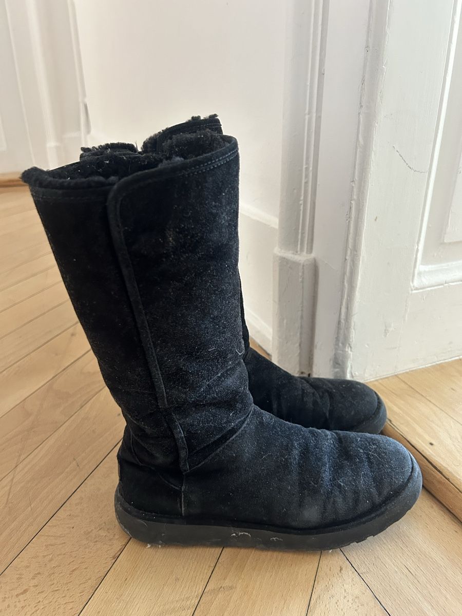 Ugg Damenschuhe: warm ugg boots – Gebraucht aus Chur von valico 2