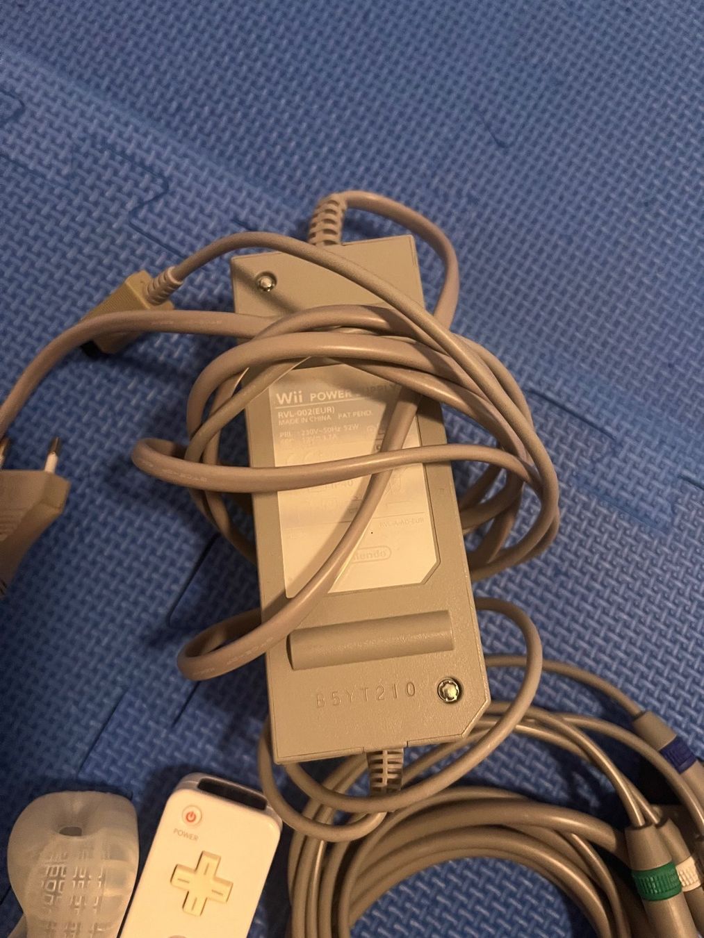 Nintendo Console: Nintendo Wii Konsole inkl. original Controller – Usato da Gossau SG venduto da schlitzerdemon 3