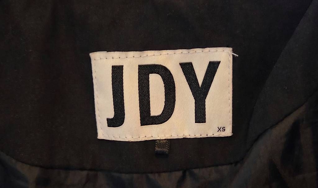 Giacche: Übergangsjacke von JDY – Usato da Wohlen AG venduto da steffi_Bee 3