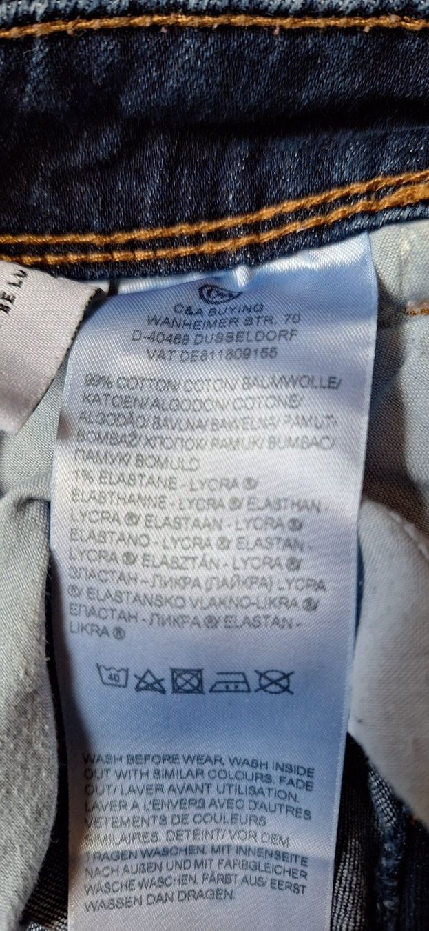 C&A Jeans: jeans – Neuf (Voir description) à Lussery-Villars par pousinete02 3