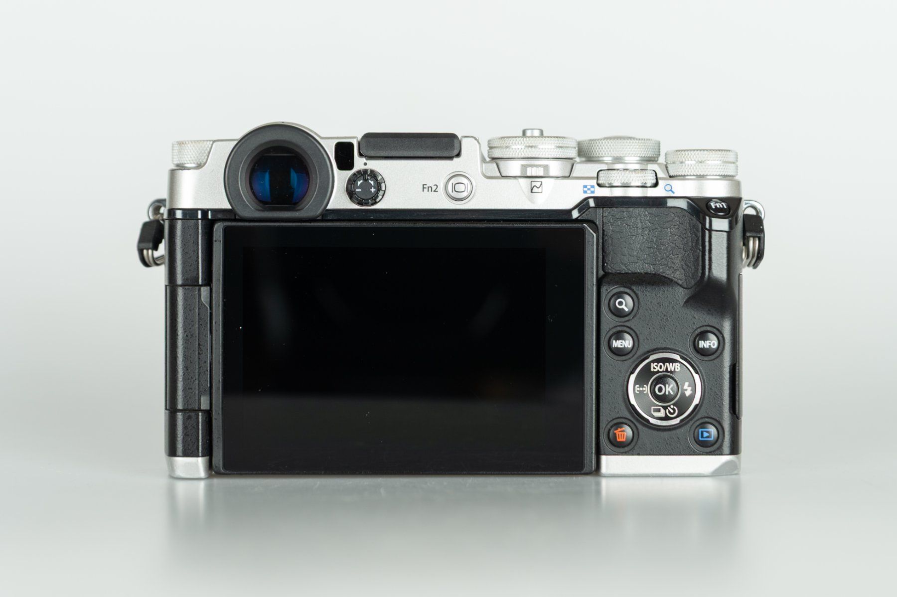 Olympus Fotocamera: Olympus PEN-F Gehäuse – Usato da Frauenfeld venduto da foto_winiger_gmbh 4