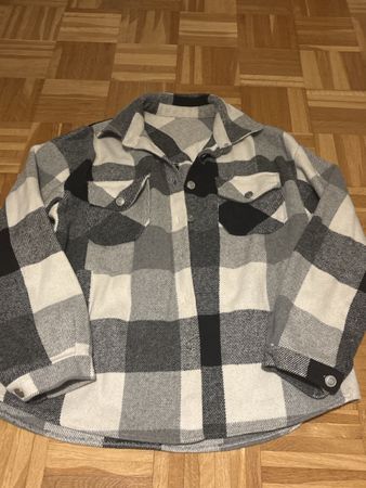 Coole Hemd-Jacke für die Übergangszeit