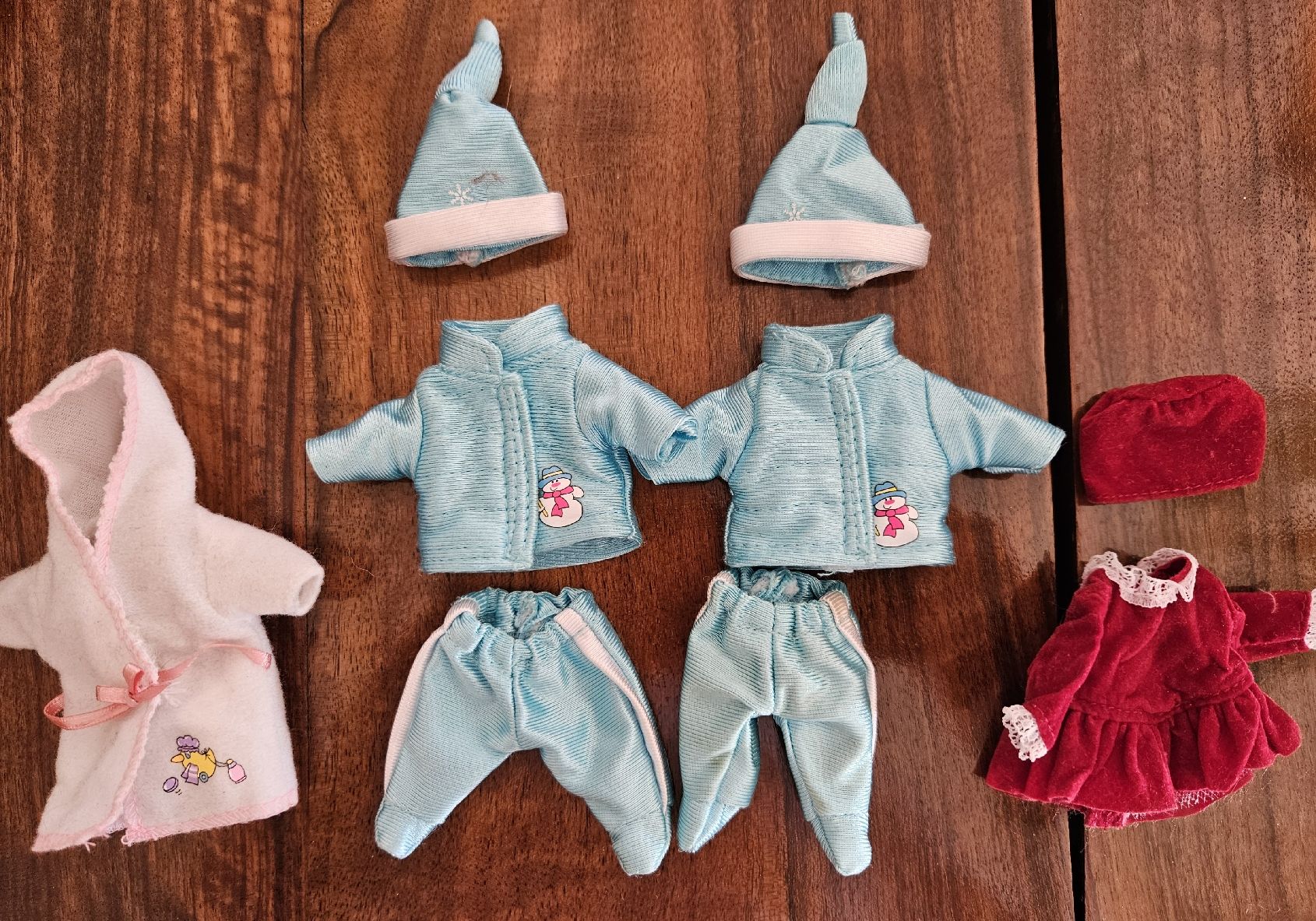Case e mobili per bambole: MINI BABY BORN HAUS – Usato da St. Gallen venduto da Yelrah_1700 9