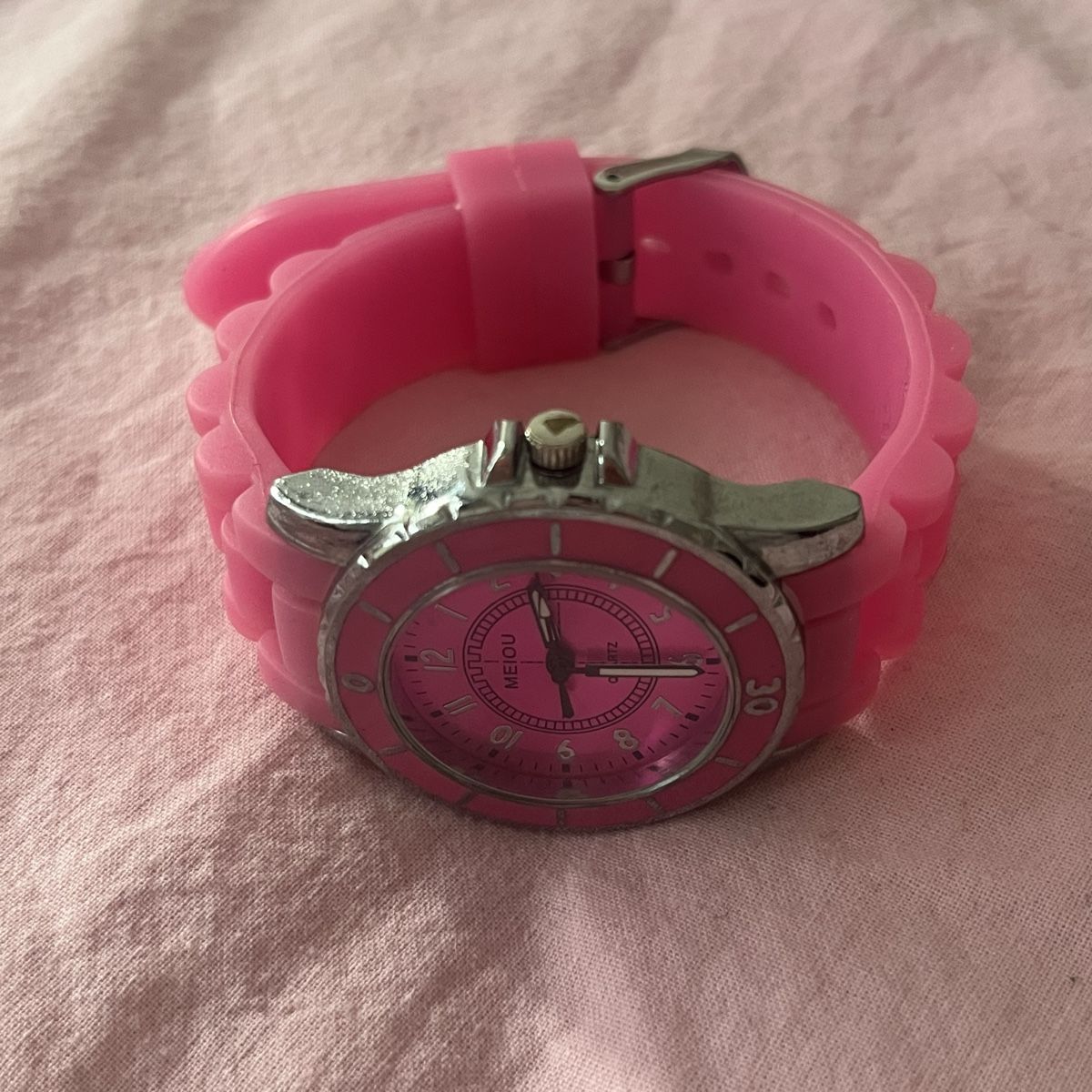 Uhren: Montre rose – Gebraucht aus Le Grand-Saconnex von Koko.hime_