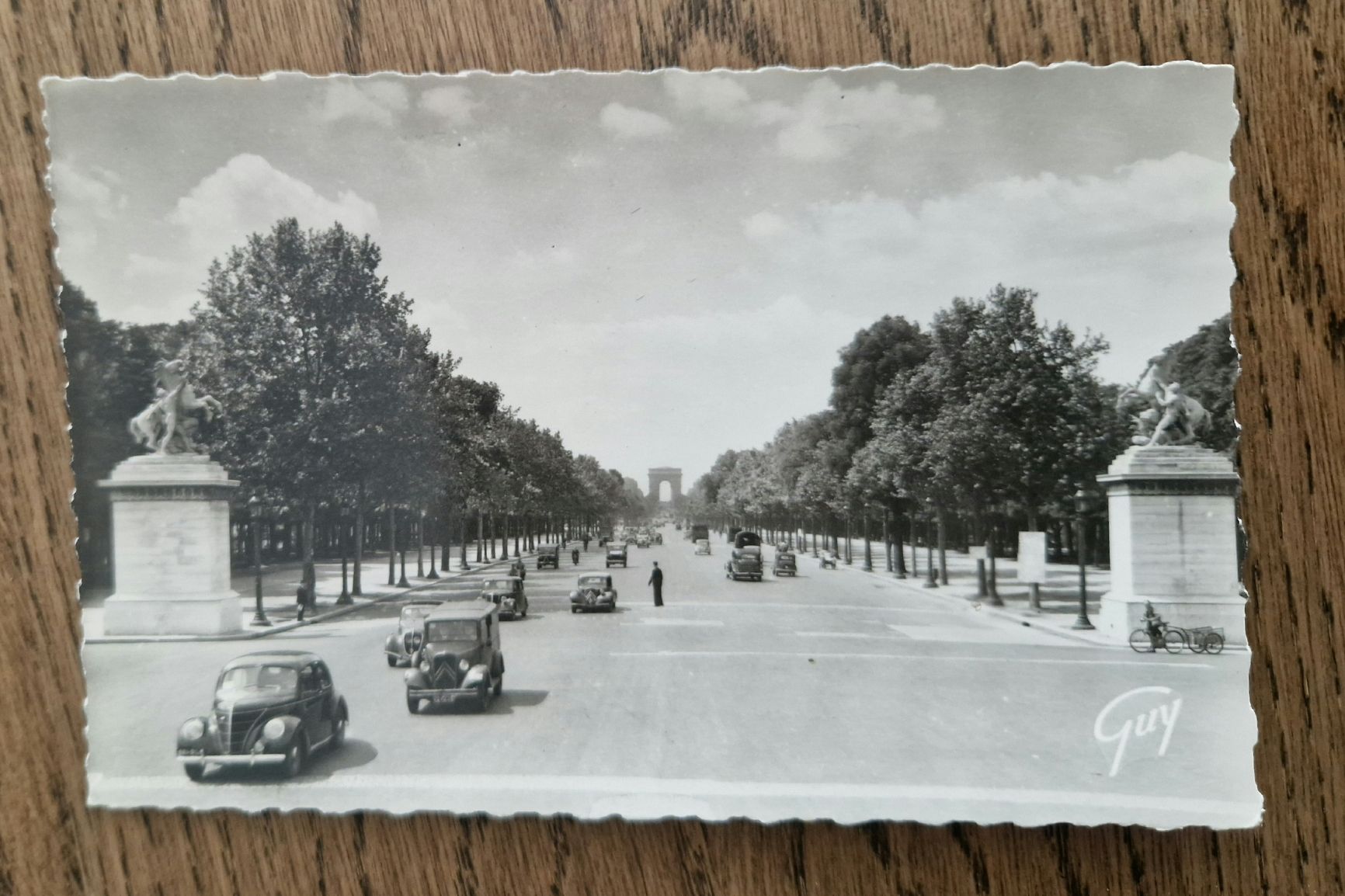 Cartoline postali: Paris, Champs -Elysées. Oldtimer – Usato da Ebikon venduto da Donar50