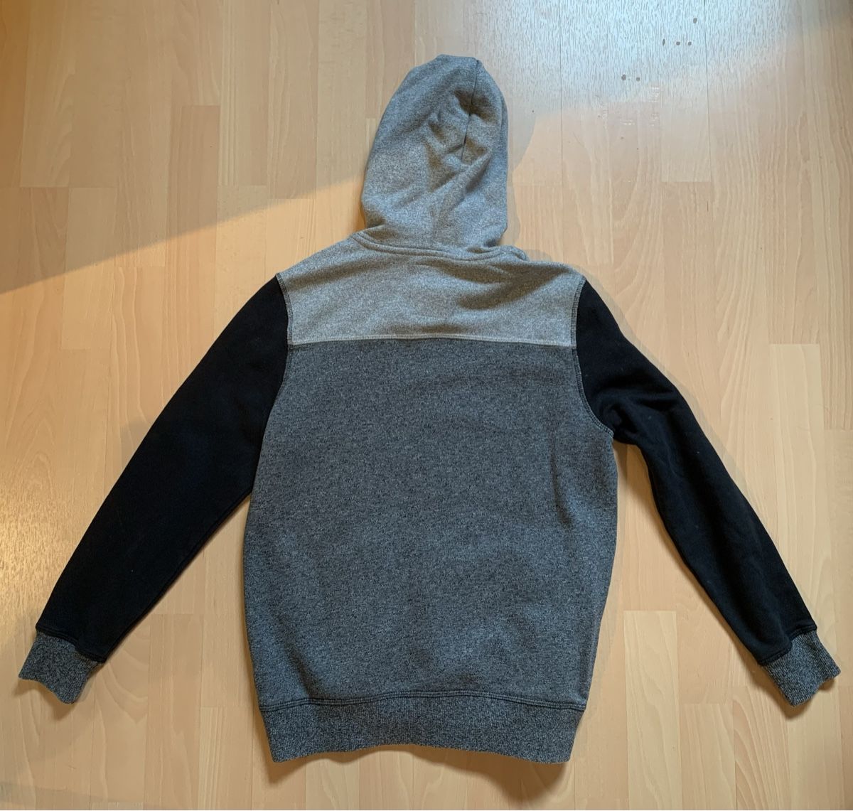Giacche & Cappotti: Kinder Jacke – Usato da Herzogenbuchsee venduto da est_778v 2