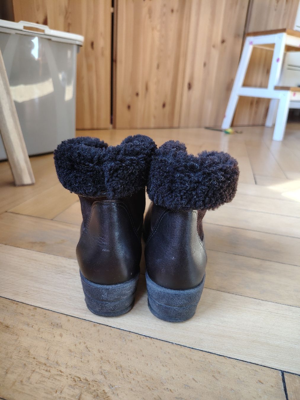 Scarpe da donna: Bottines en cuir, très chaudes, taille 38 – Usato da Lausanne venduto da Virgolina_ 2