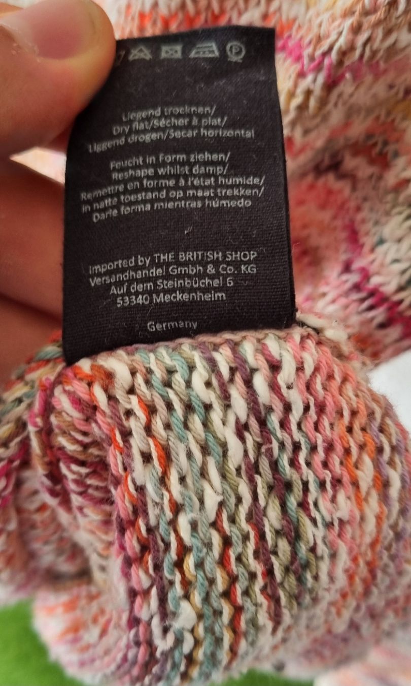 Maglioni & Felpe: Kero Design Pullover Rainbow Rose, Gr. M – Usato da Oberriet SG venduto da gimidrip 6